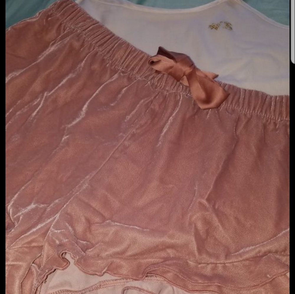 Medium Victoria secret sleepwear, shorts and tank